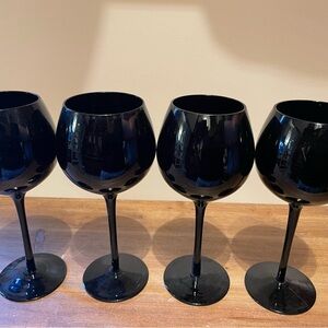 Black Wine Glasses, Set of 4